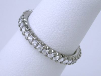 18-karat white-gold eternity band with 36 square-set Blaze Cut diamonds 