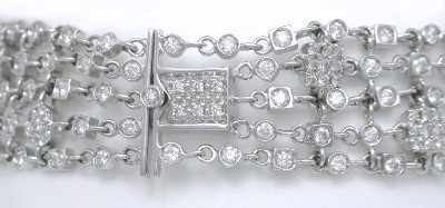 Beautiful Clasp Design