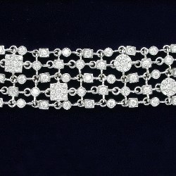 3.90 total carat weight Round Brilliant Cut 5-row diamond bracelet