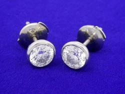 1.00 total carat weight Round Brilliant cut E color VVS2 clarity diamond earrings