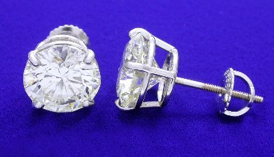  round diamond earrings